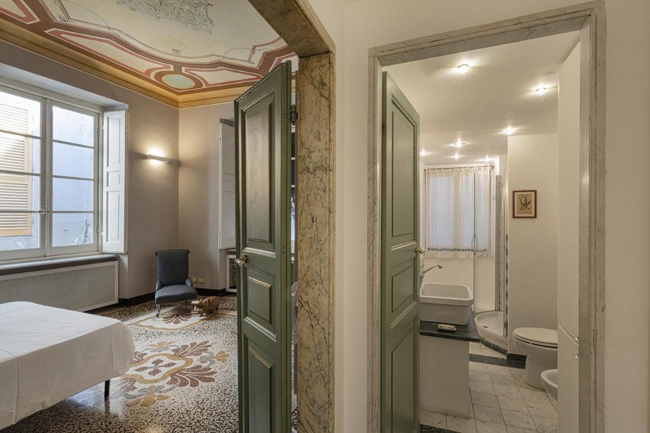 Fancy Apartment In Palazzo Grimaldi By Wonderful Italy Gênes Extérieur photo